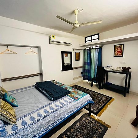Aura B&B - The Haveli Homestay ジョードプル エクステリア 写真