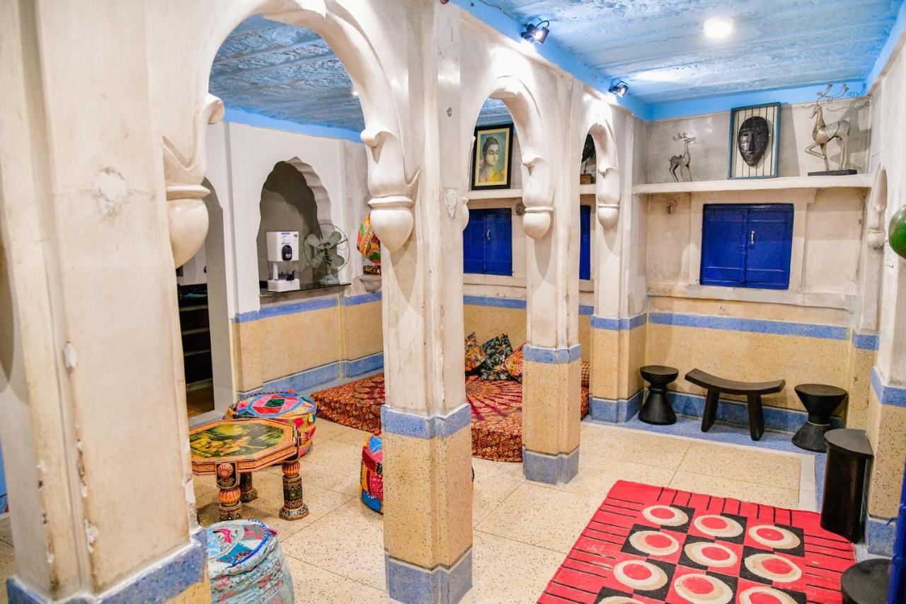 Aura B&B - The Haveli Homestay ジョードプル エクステリア 写真