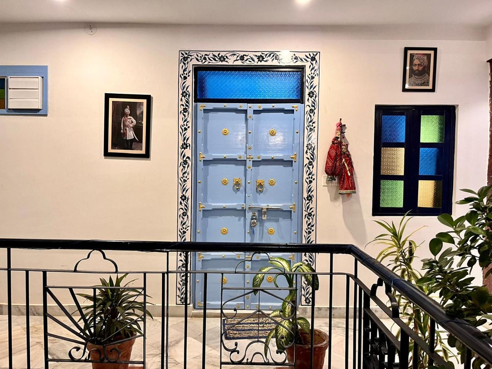 Aura B&B - The Haveli Homestay ジョードプル エクステリア 写真