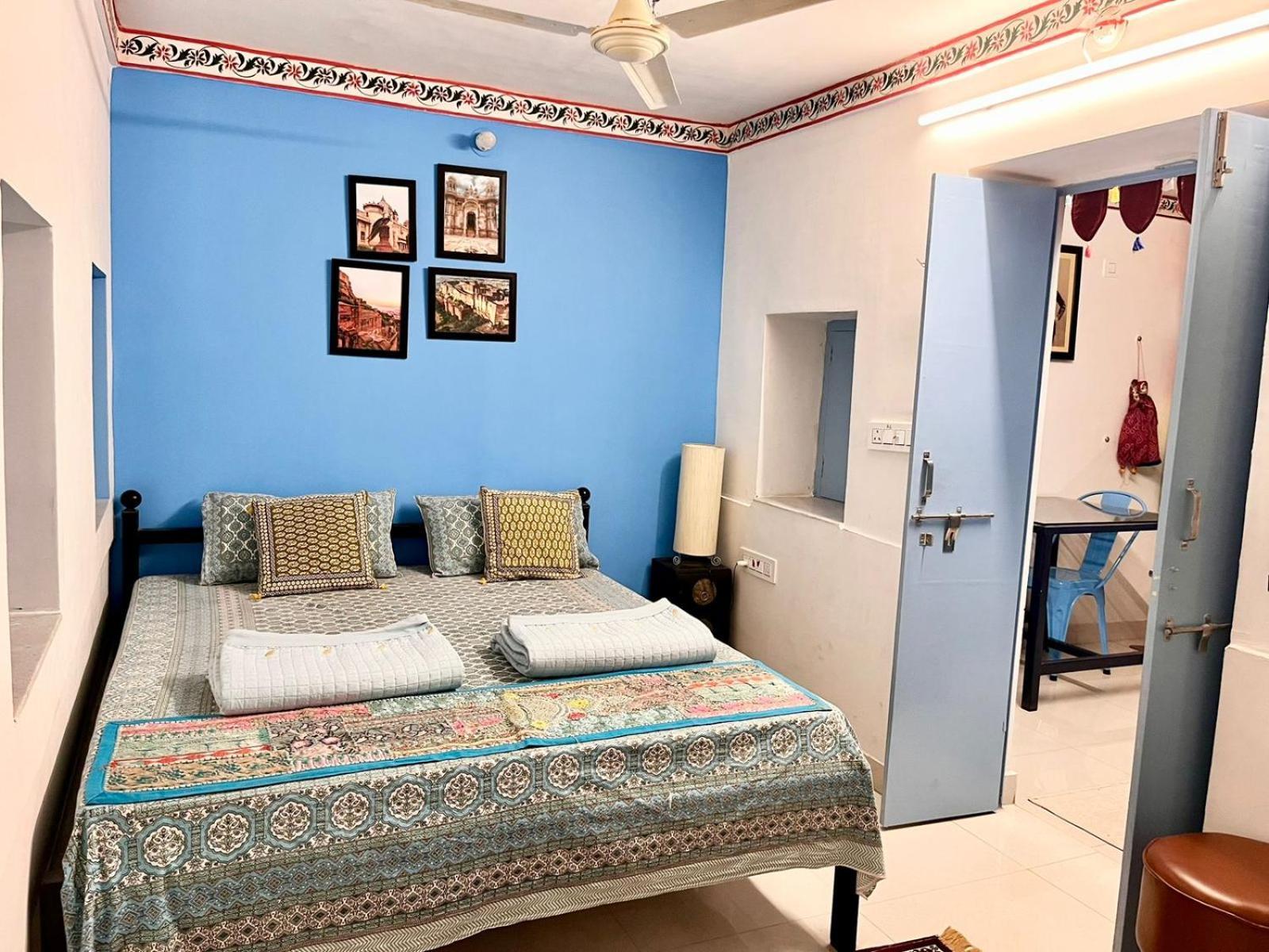 Aura B&B - The Haveli Homestay ジョードプル エクステリア 写真