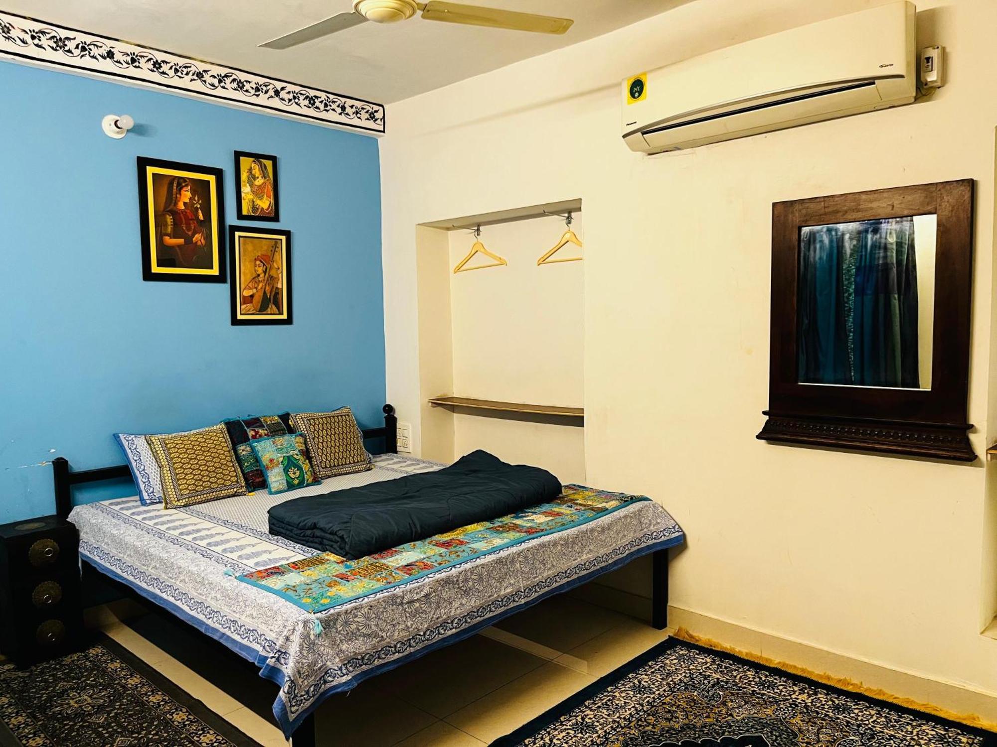 Aura B&B - The Haveli Homestay ジョードプル エクステリア 写真