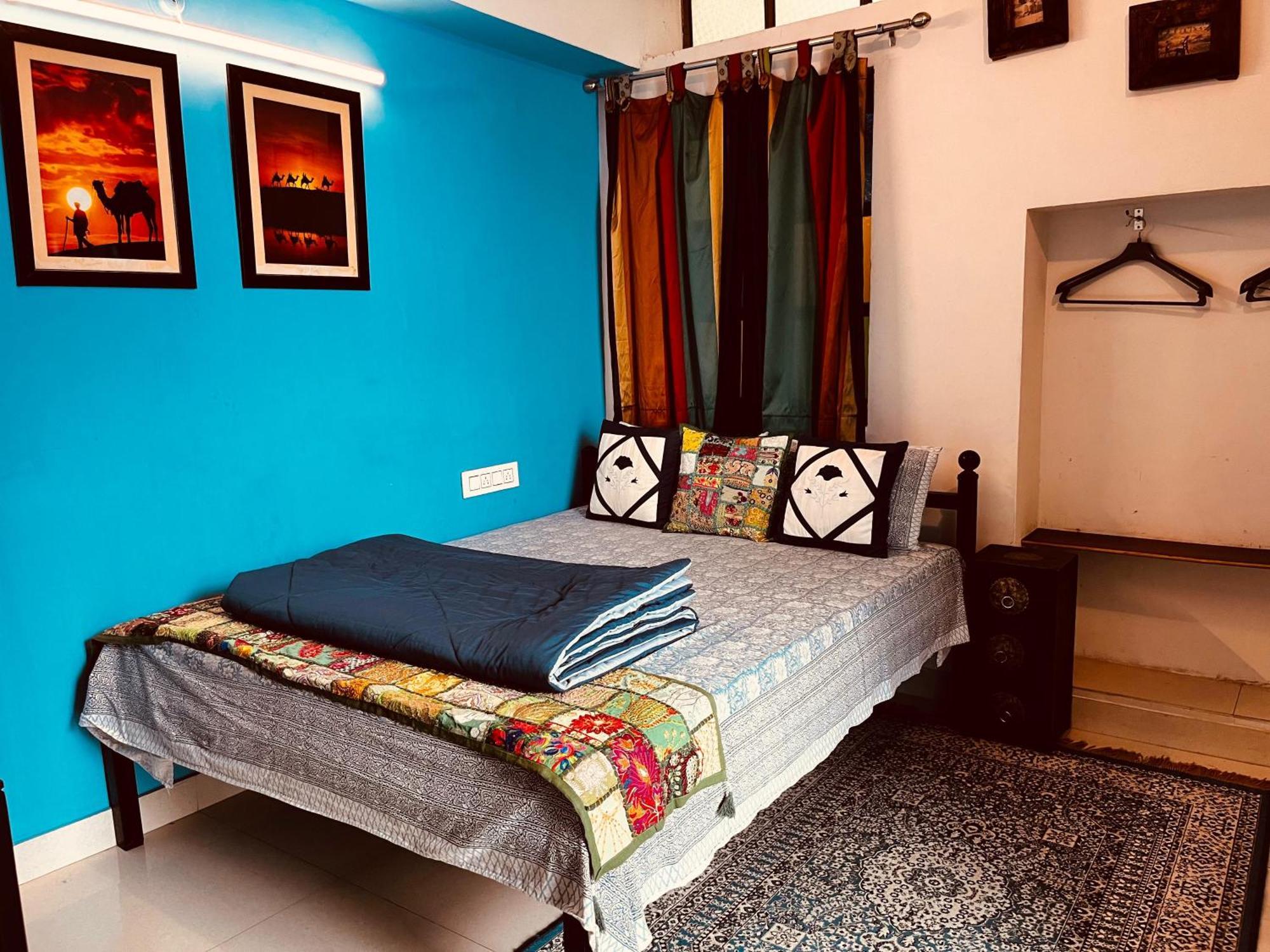 Aura B&B - The Haveli Homestay ジョードプル エクステリア 写真